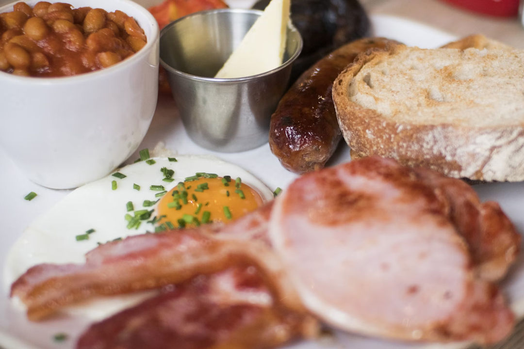 Close up of cooked breakfast.